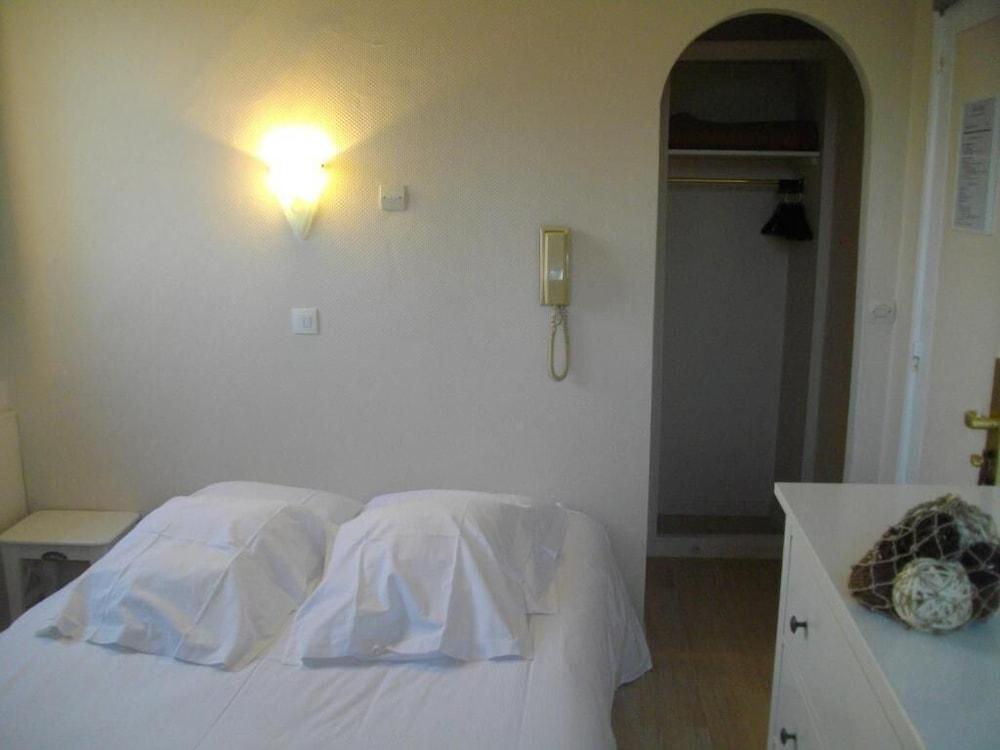 Hotel Pacific Calais Buitenkant foto